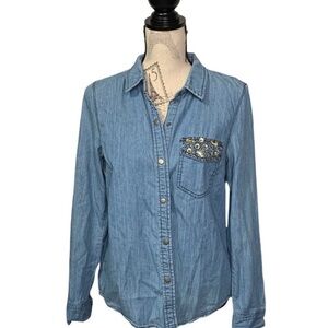 VERO MODA Shirt Jean Jewels Lightweight Snaps L/S Point Collar EUC Sz M